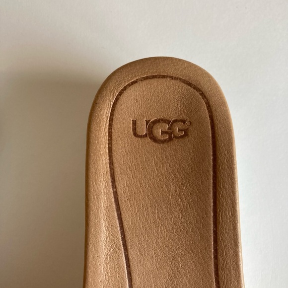 UGG Mustard Yellow Velvet Bow White Wedge Flip Flops Sandals size 8.5 - Picture 9 of 14